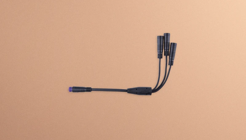 M99 PRO Anschlusskabel für Bremssignal & Fernlicht