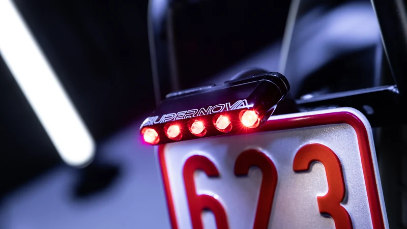 M99 TAIL LIGHT 45 km/h