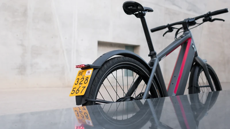 M99 TAIL LIGHT 45 km/h