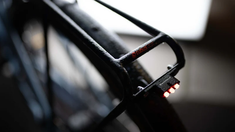 E3 TAIL LIGHT 2 - 12 V-Versionen