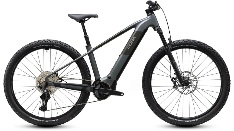 Cube Reaction Hybrid Race 800 29