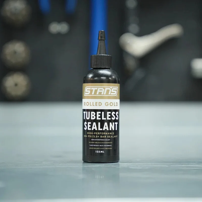 Stans NoTubes Rolled Gold Tubeless Tyre Sealant for Road and Gravel Bikes - 125ml Bottle