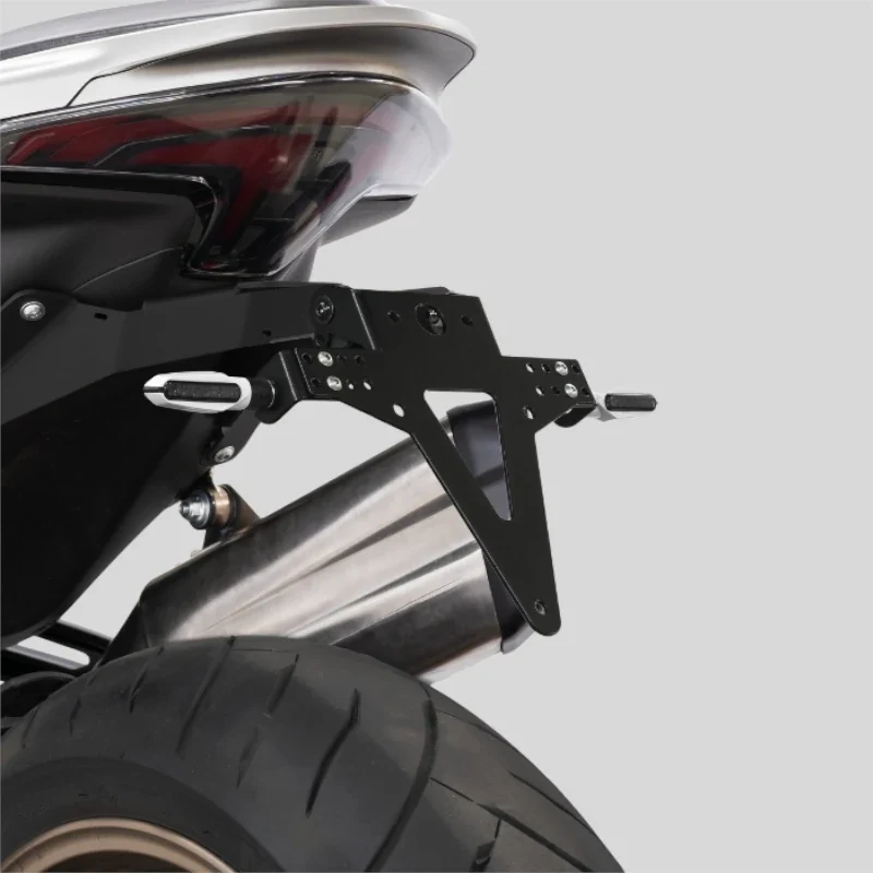Kennzeichenhalter Progress-Line – CFMOTO 800 NK 2023-2026