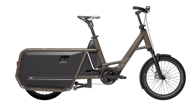 QiO LONG CLAx