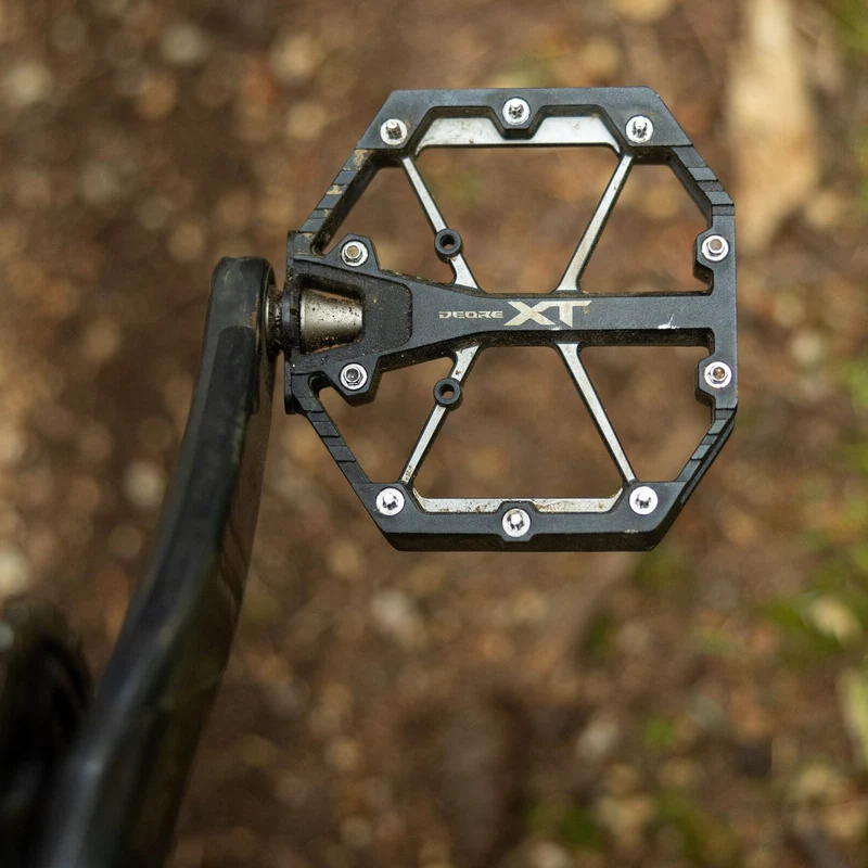Shimano Deore XT PD-M8240 Flat Platform Mountain Bike Pedals