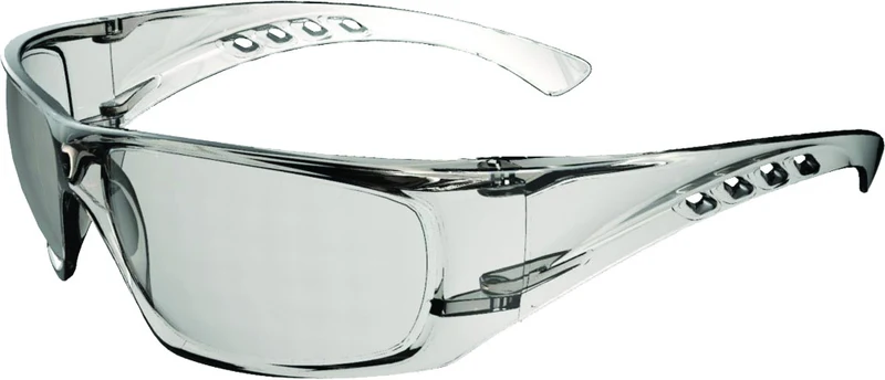 Klare Schutzbrille