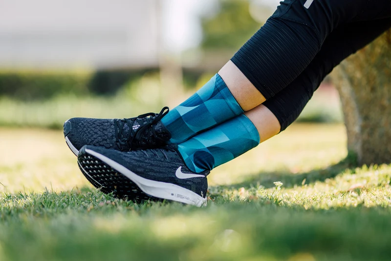 Sox Footwear Solid Teal Premium Crew Socks