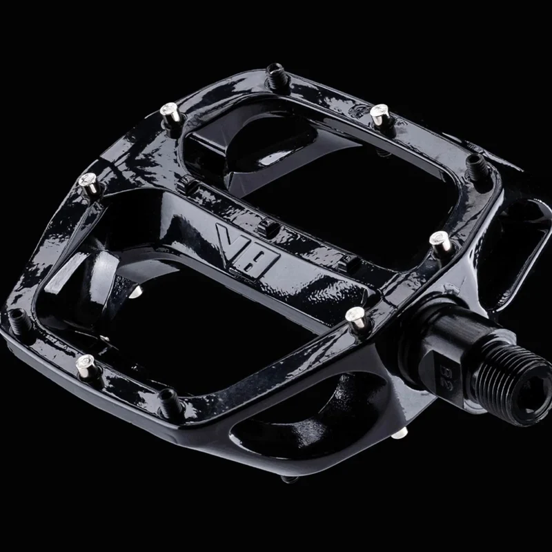 DMR V8 Classic DU 9/16 Inch Platform Bike Pedals
