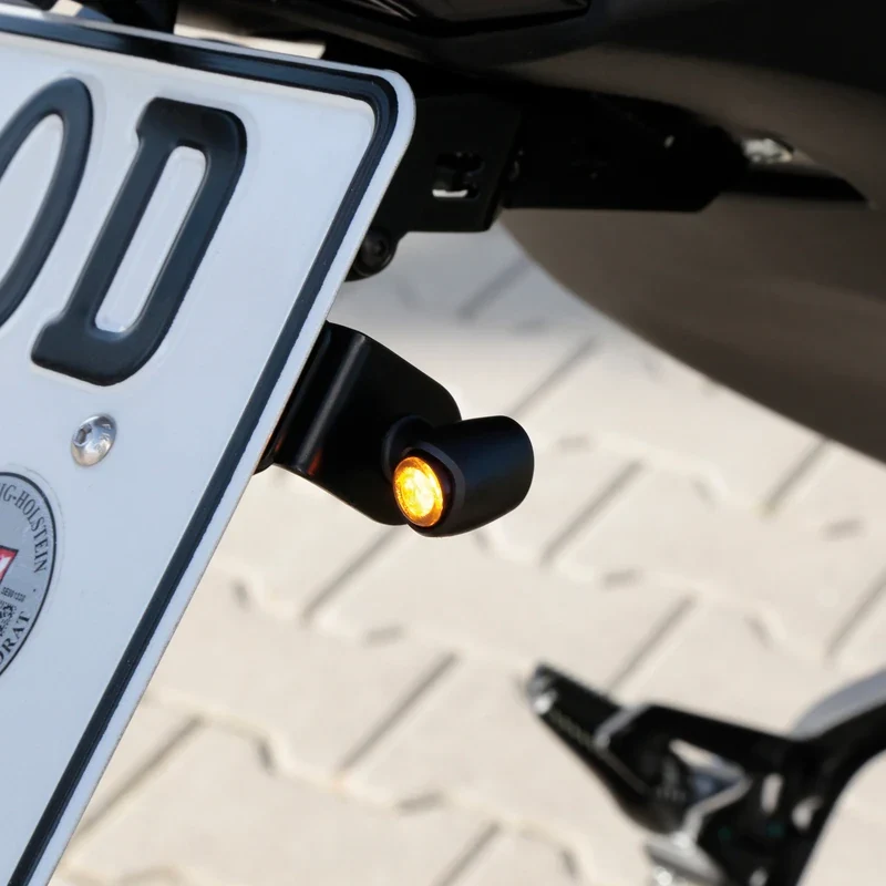 LED-Blinker Paar Highsider Pro Nova schwarz, Getönt, M8, E-geprüft, 12V/3,5W