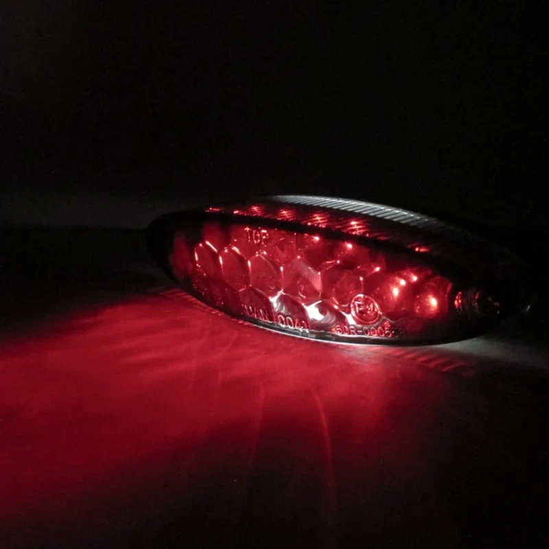 LED-Rücklicht Highsider Number 1, 106x30 mm, mit KZL, E-geprüft, 12V/1W