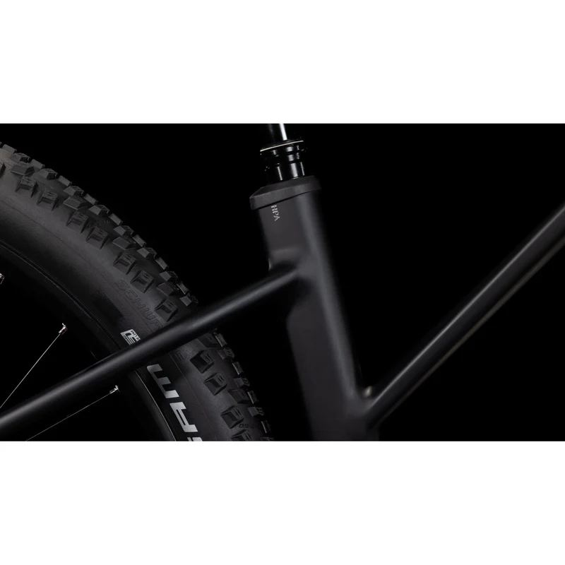 Cube Reaction Hybrid Race 800 black´n´metal