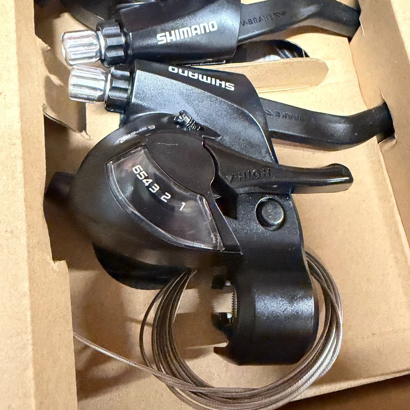 Shimano ST-EF41 EZ Fire Plus STI Set for V-brakes 3 x 6 Speed 2-Finger Lever 6 Speed Bike Shifter Set