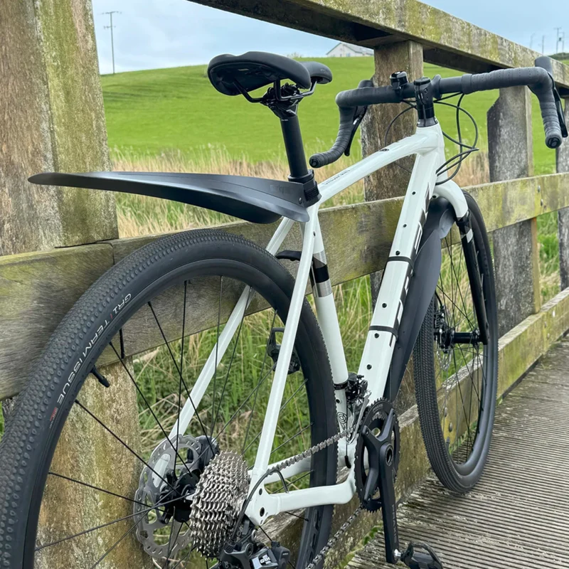 Mucky Nutz Gut Fender Black Clip On Front Bike Mudguard