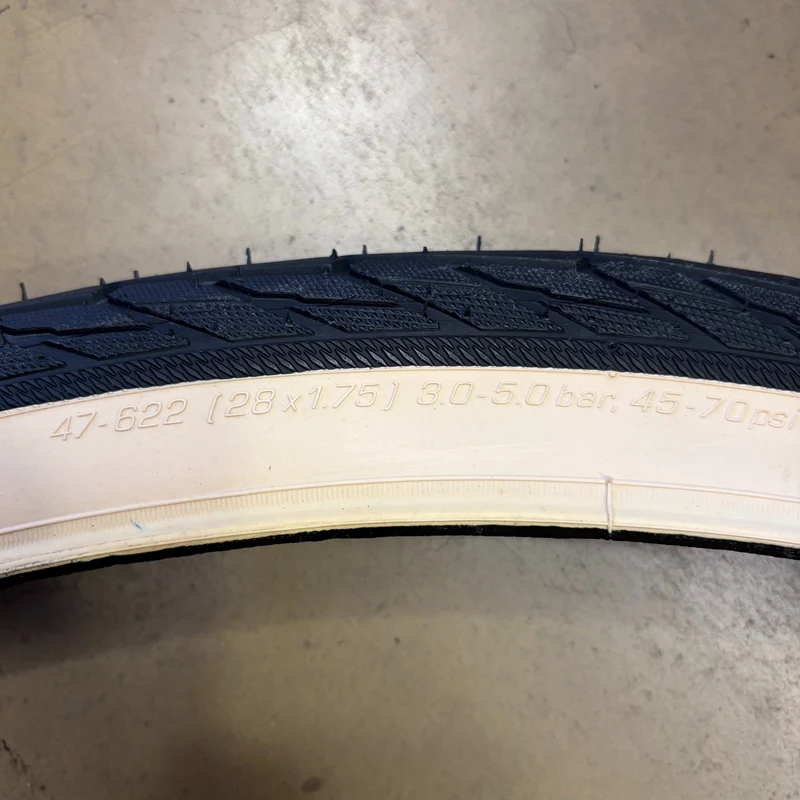Schwalbe Road Cruiser K-Guard TwinSkin Whitewall Green 700c Bike Tyre