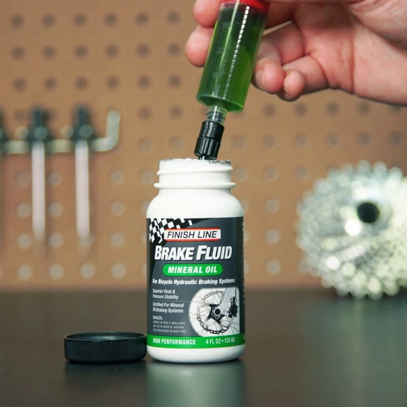 Finish Line Mineral Oil Disc Brake Fluid 16 oz / 480 ml