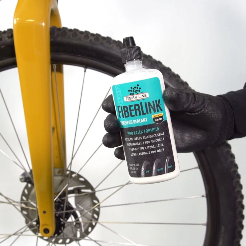 Finish Line FiberLink Tubeless Tyre Sealant 8 oz / 240 ml