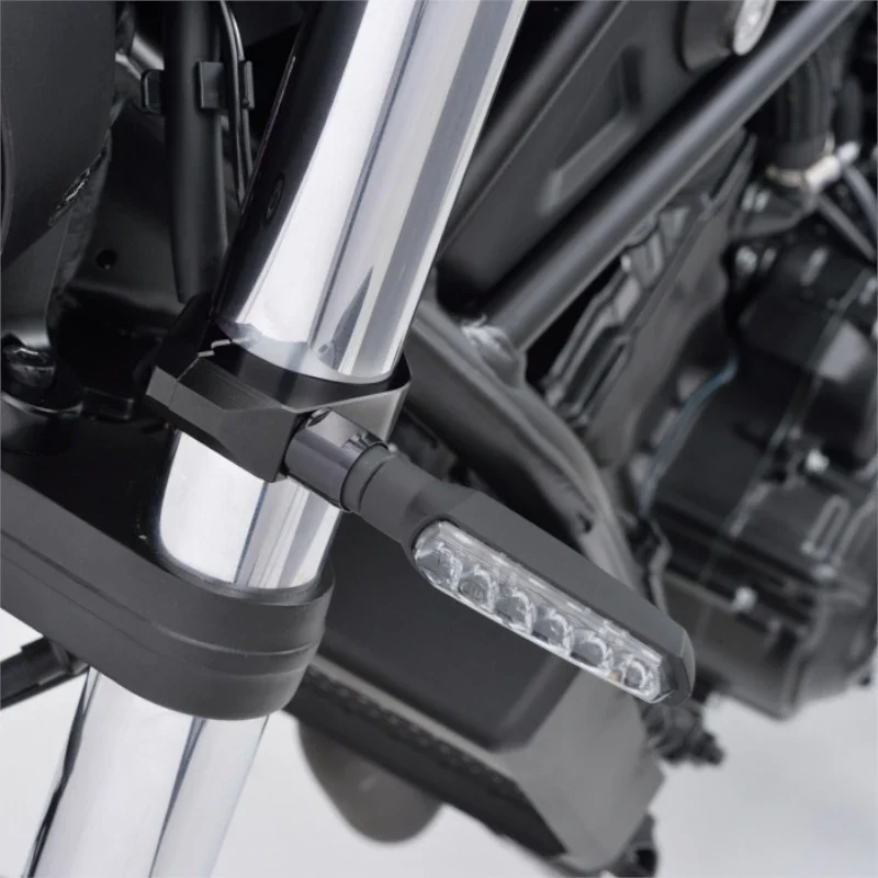 Blinkerhalter Set Daytona Alu für M8 Blinker