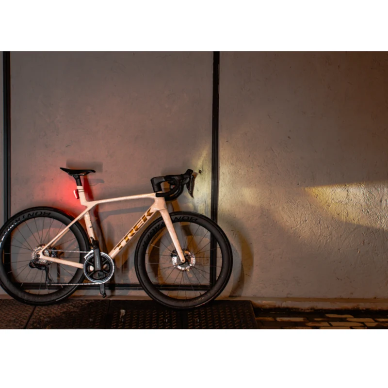 Moon Titan Max 1700 Lumen with Remote Front Bike Light