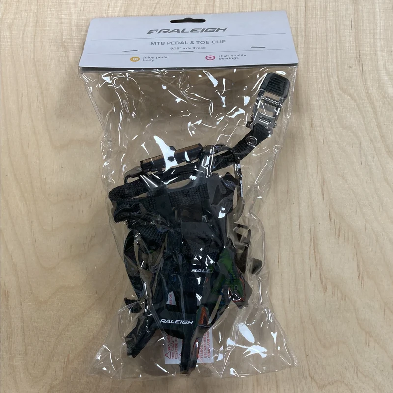 Raleigh Mountain Bike Pedal and Toe Clip with Straps 9/16" Bike Pedal Toe Clips