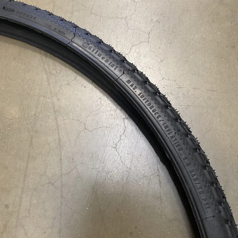Continental Tour Ride 700 x 37c Schrader Tubes 700c Bike Tyre
