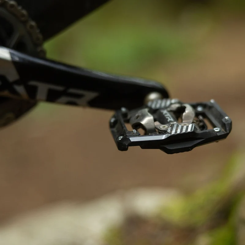 Shimano XTR Pedals PD-M9220 Trail Wide Platform SPD Clipless