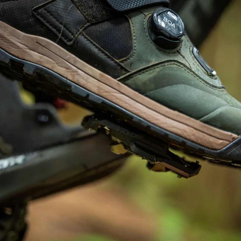 Shimano XTR Pedals PD-M9220 Trail Wide Platform SPD Clipless