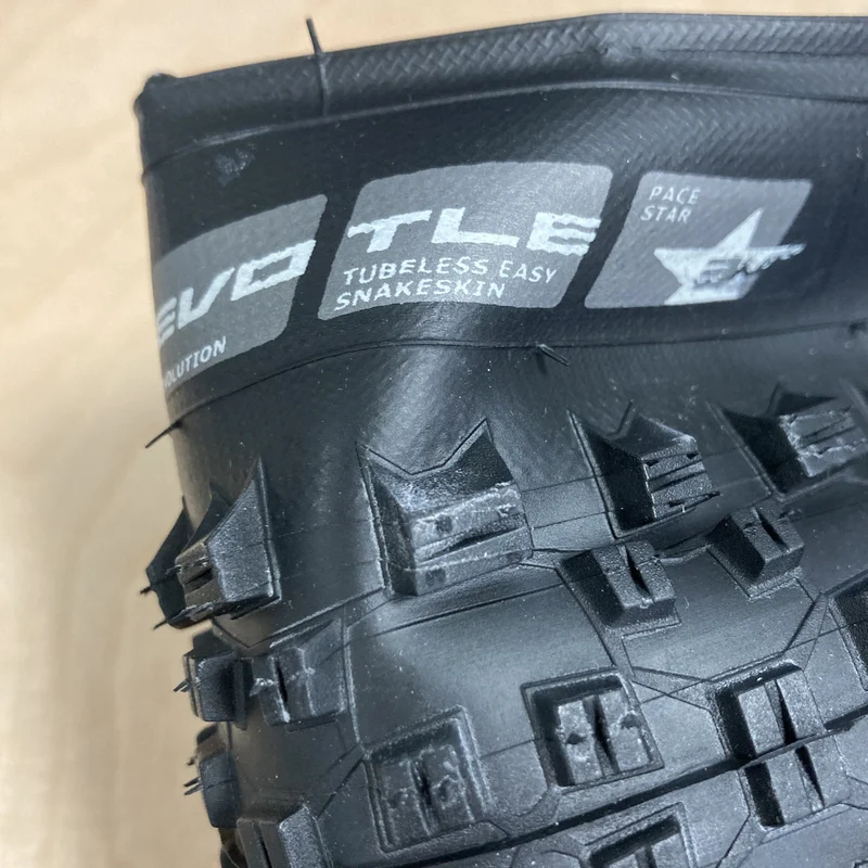 Schwalbe Racing Ralph 27.5 x 2.25" 27.5 Inch Bike Tyre SnakeSkin TL-Easy Folding Evo