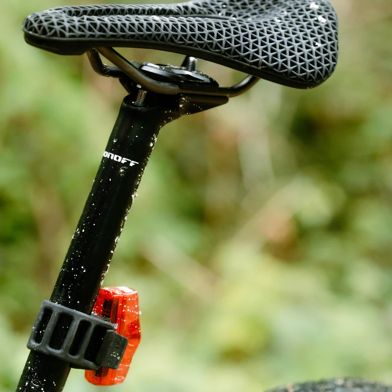 Cateye Viz 100 USB-C Rear Bike Light