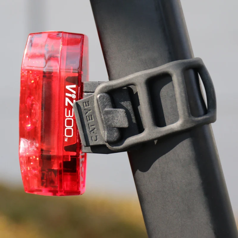 Cateye Viz 300 USB-C Rear Bike Light