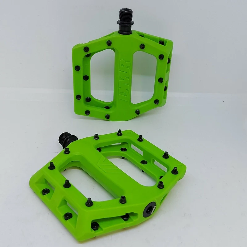 DMR V11 Plastic 9/16 Inch Platform Mountain Bike Pedals