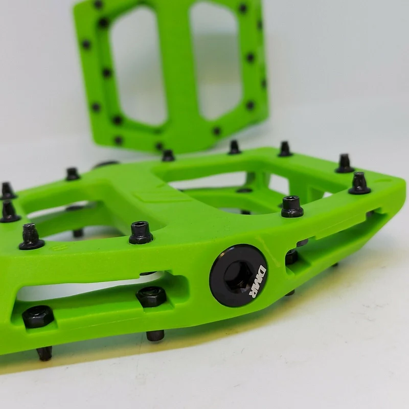 DMR V11 Plastic 9/16 Inch Platform Mountain Bike Pedals