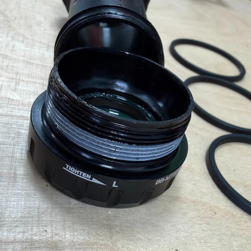 Shimano Bottom Bracket 68/73mm Threaded BB-MT801 68/73mm