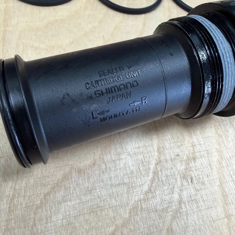 Shimano Bottom Bracket 68/73mm Threaded BB-MT801 68/73mm