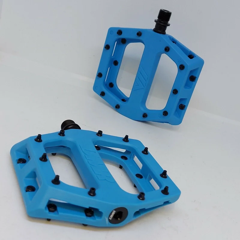 DMR V11 Composite 9/16 Inch Platform Bike Pedals