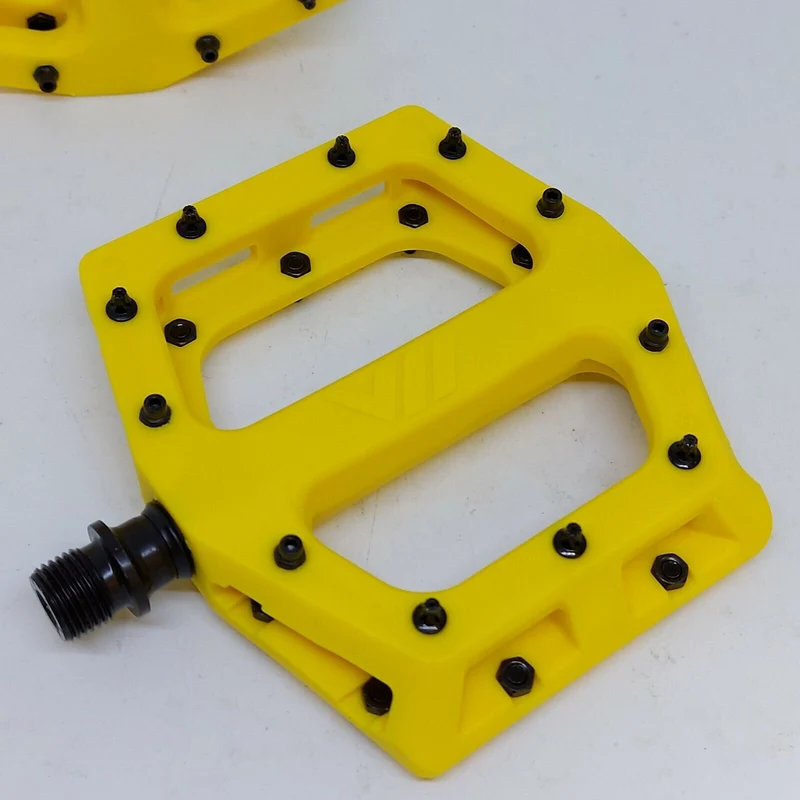 DMR V11 Composite 9/16 Inch Platform Bike Pedals
