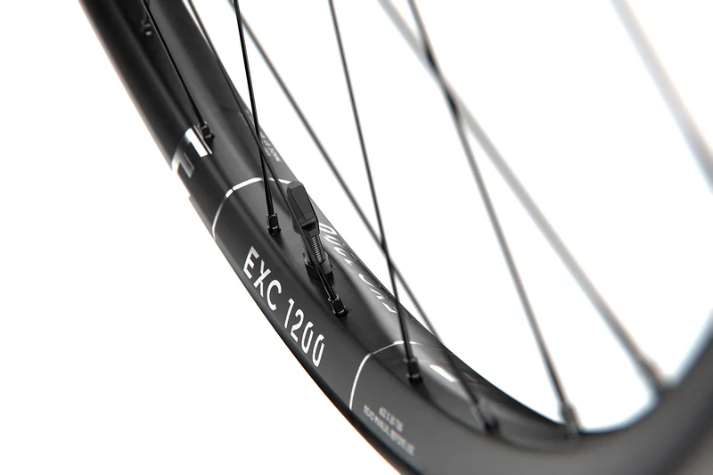 DT Swiss 29",Carb, sw, CL, 157/12 TA Boost+, SRAM HR DT Swiss EXC 1200 Classic DB 29"/30mm
