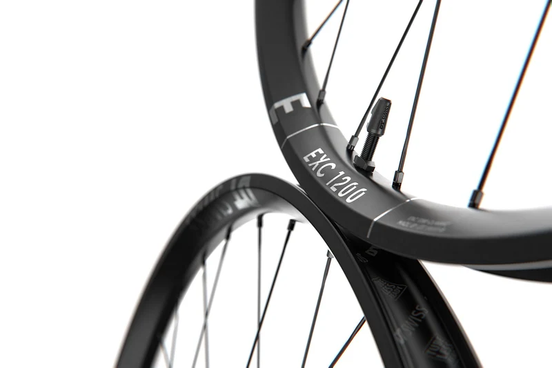 DT Swiss 29", Carbon, CL, 148/12mm TA Boost, SRAM HR DT Swiss EXC 1200 Classic DB 29"/30mm
