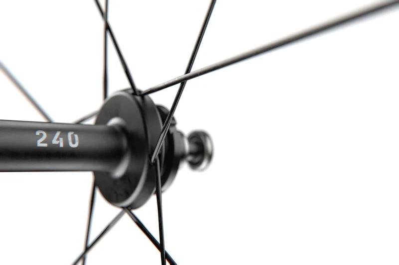 DT Swiss 28" Carbon,9/100mm TB bolt on, Singl Sp VR DT Swiss TRC 1400 Dicut 62