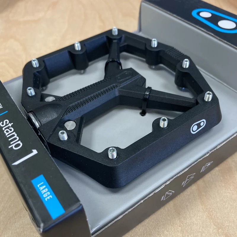 Crank Brothers Stamp 1 V2 Gen 2 Large 9/16 Inch Platform Bike Pedals