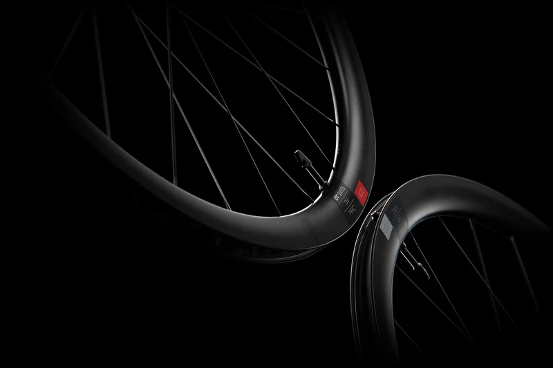 DT Swiss 28",Carb., sw,CL,142/12 TA, Shim.RD 11SP HR DT Swiss ARC 1100 Dicut 38 DB28"/20mm
