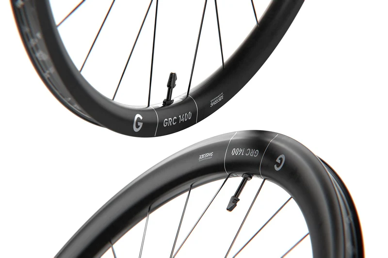 DT Swiss 28", 700C, Carbon, CL,100/12mm TA VR DT Swiss GRC1400 Dicut 30 DB 28"/24