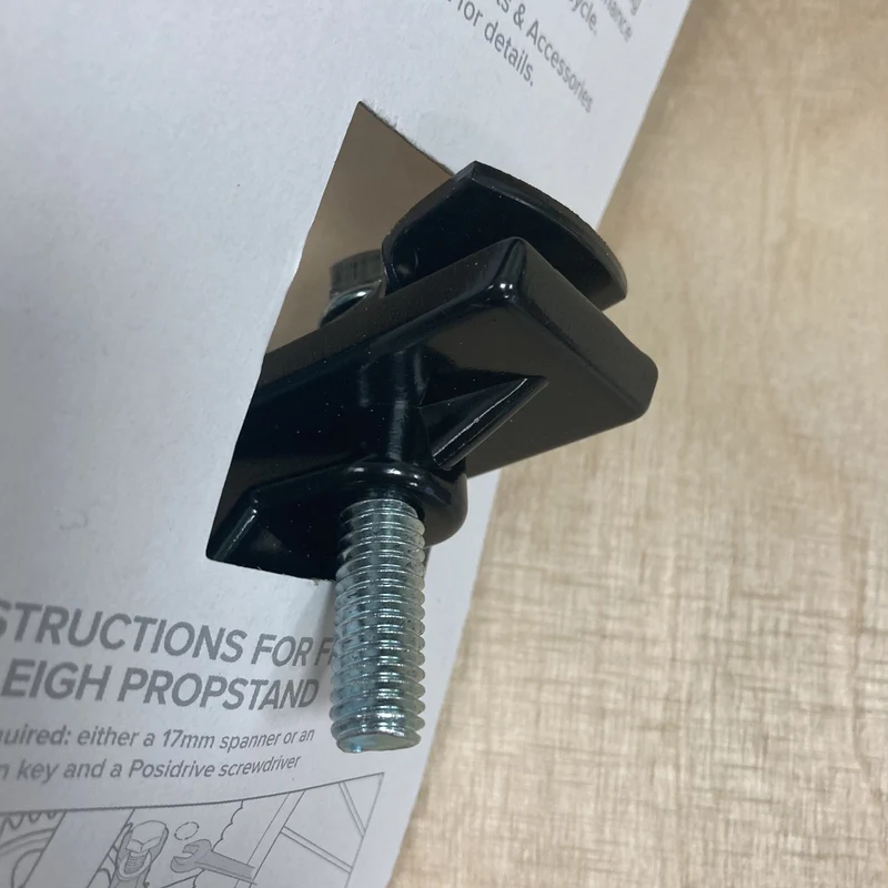 Raleigh Univeral Bike Kickstand