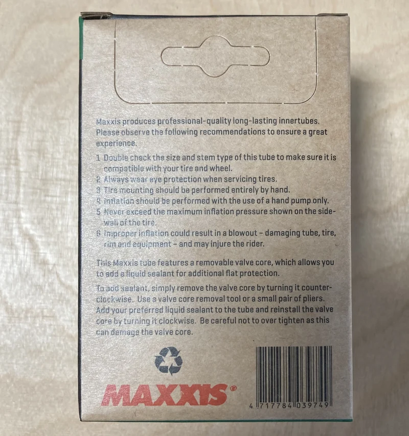 Maxxis Welterwight 26 x 2.2-2.5 26 Inch Schrader Valve Bike Inner Tube 32mm