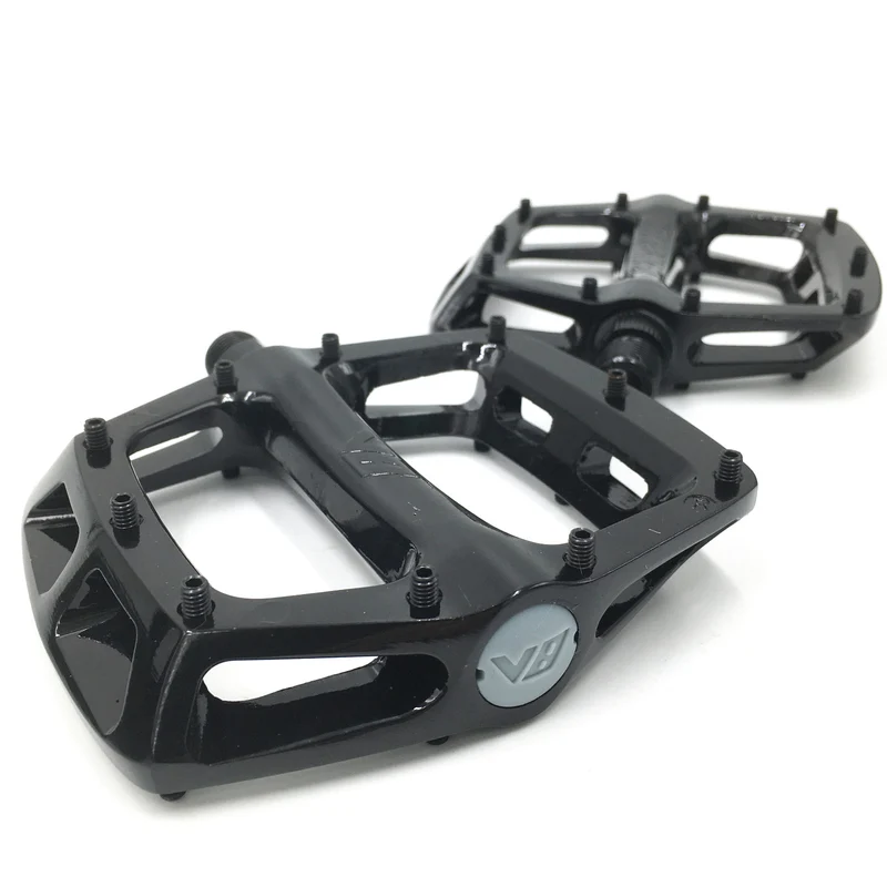 DMR V8 9/16 Inch Platform Bike Pedals