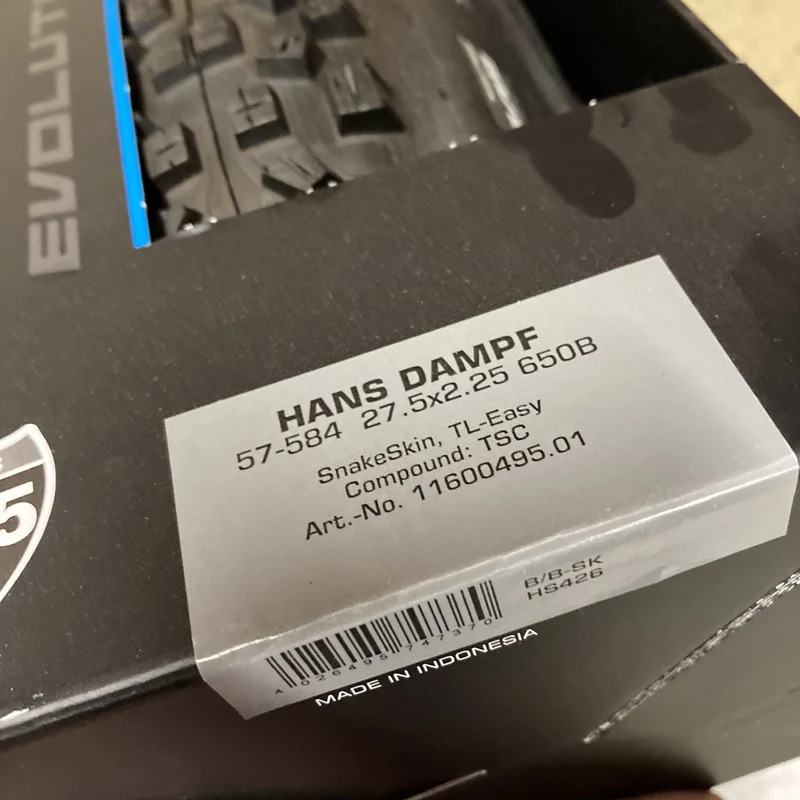 Schwalbe Hans Dampf Snakeskin 27.5x2.25" 27.5 Inch Bike Tyre
