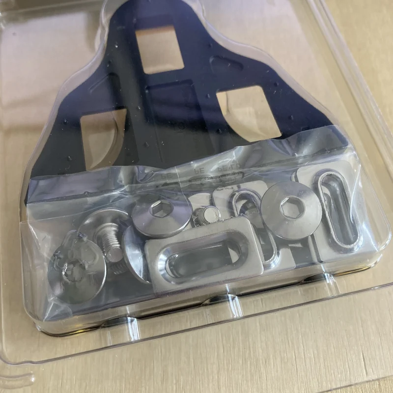 Shimano SM-SH11 Yellow Shimano SPD-SL Bike Shoe Cleats