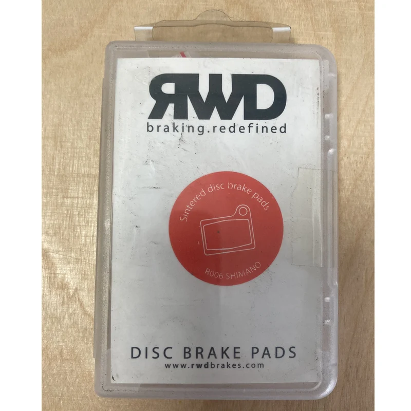 Shimano Deore Disc Brake Pads Sintered - Fits M555 / Nexave C901 (RWD R006)