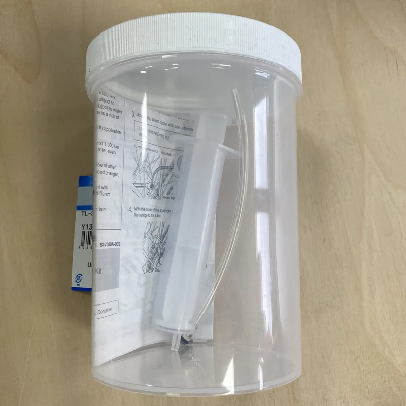 Shimano S703 Drain Pot & Syringe Kit Tool